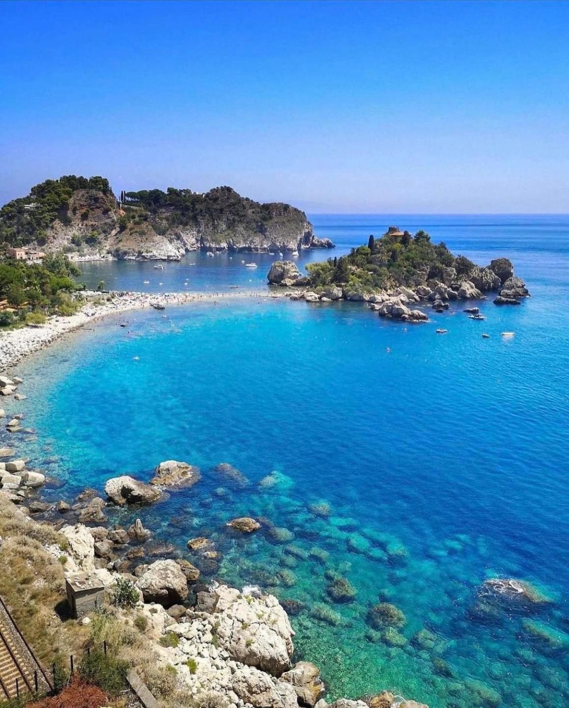 Mare Roccia Beachfront Apartment Taormina Buitenkant foto
